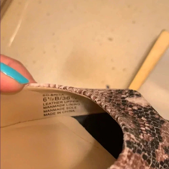 NIB Sole Society Leather Snake Pep Toe Wedges - Picture 12 of 12